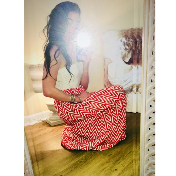 🤩 SIS SIS Chevron Maxi SZ S 🤩 - Picture 1 of 5